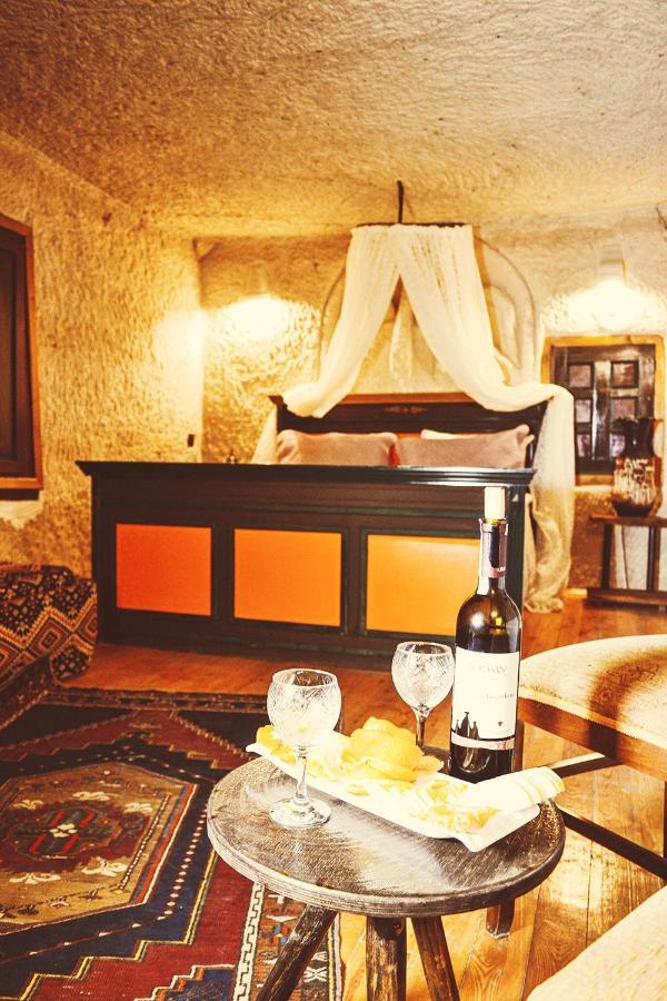Emily Cave House Bed and Breakfast Göreme Buitenkant foto