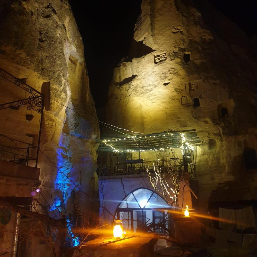 Emily Cave House Bed and Breakfast Göreme Buitenkant foto