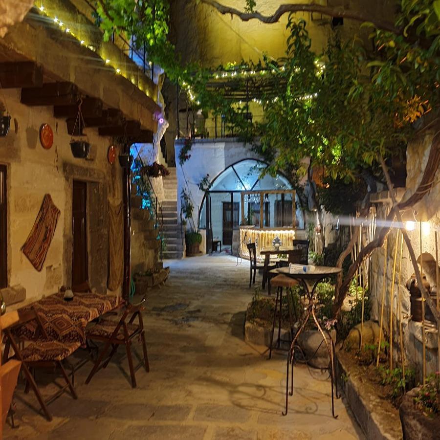 Emily Cave House Bed and Breakfast Göreme Buitenkant foto